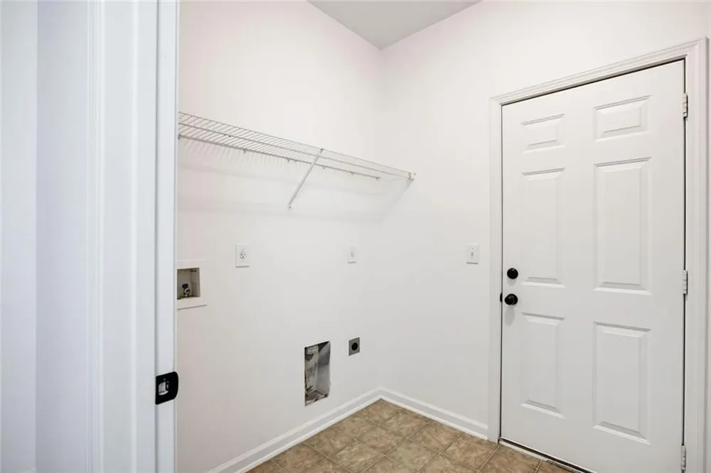 210 Harmony Lake Drive Canton, GA 30115