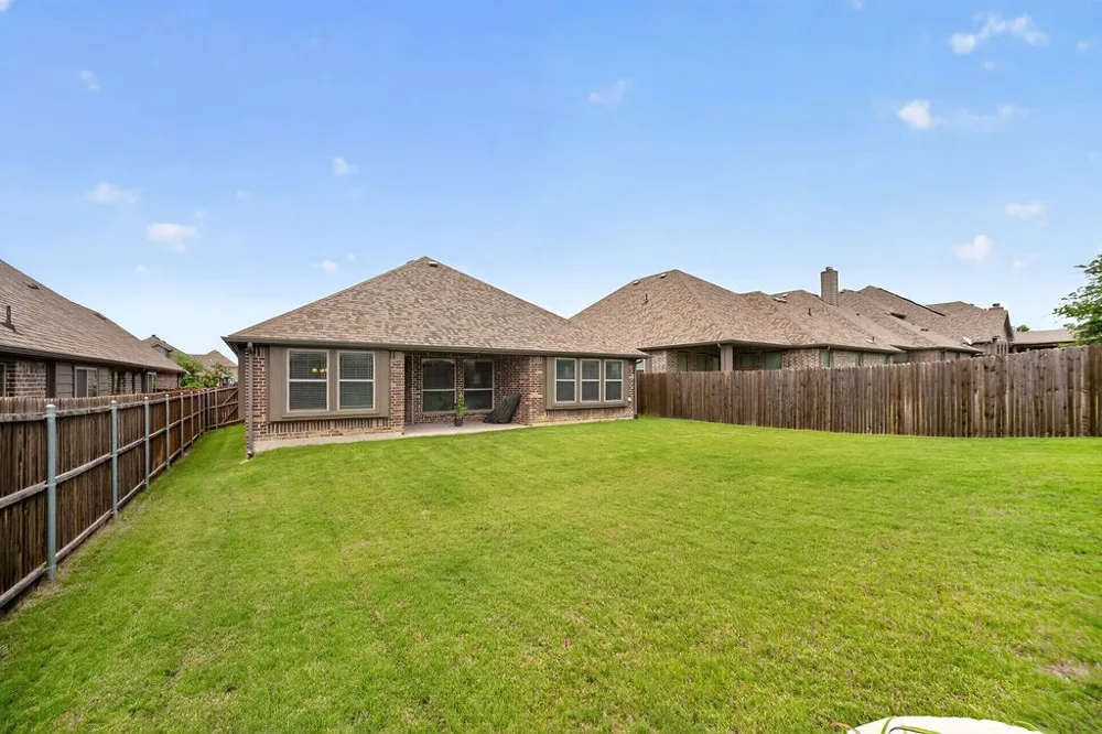 2105 Timineri Drive Princeton, TX 75407