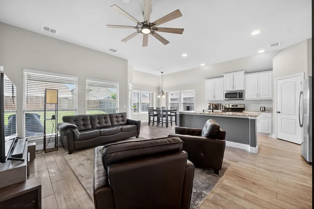 2105 Timineri Drive Princeton, TX 75407
