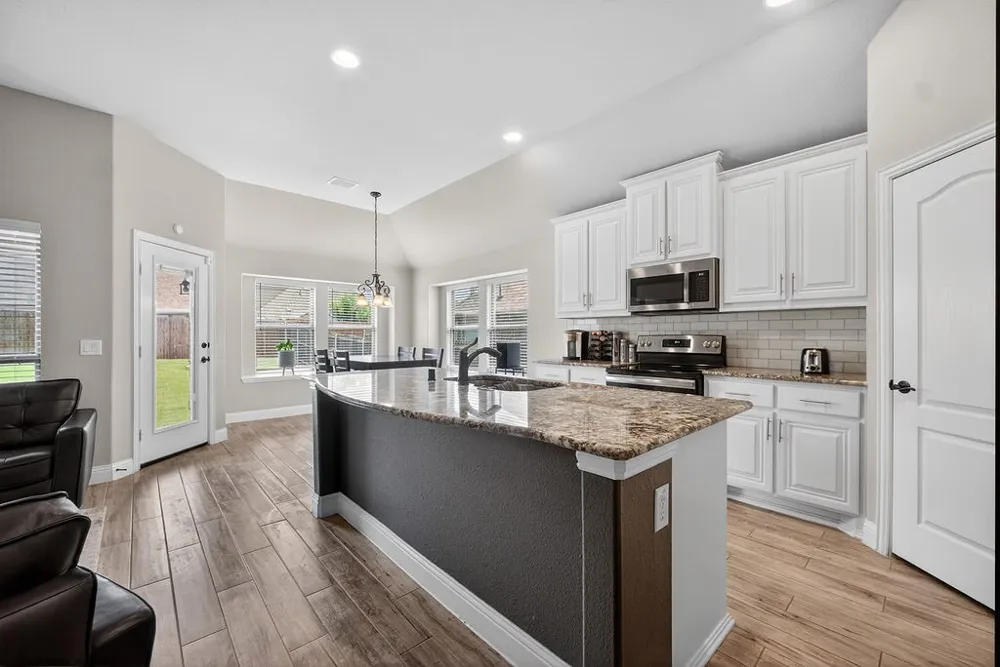 2105 Timineri Drive Princeton, TX 75407