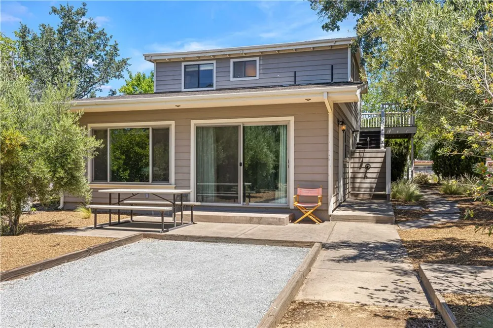 3339 Harrison Street Clearlake, CA 95422