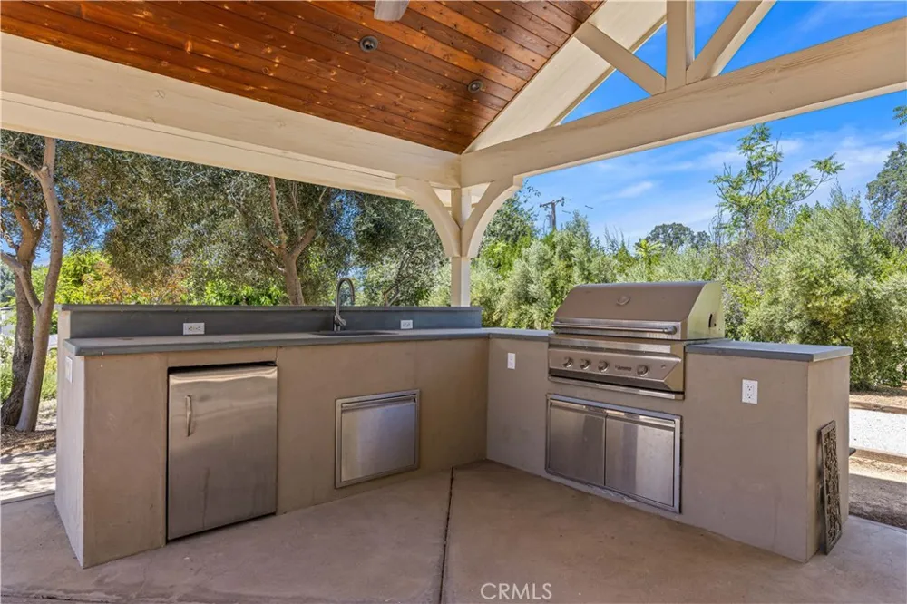 3339 Harrison Street Clearlake, CA 95422