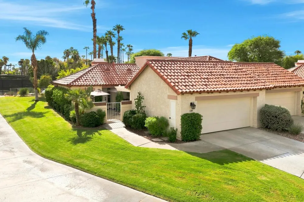 126 Avellino Circle Palm Desert, CA 92211