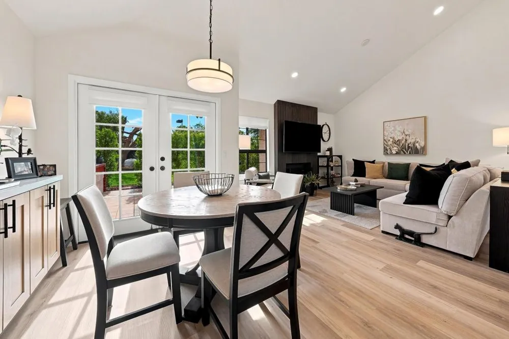 126 Avellino Circle Palm Desert, CA 92211