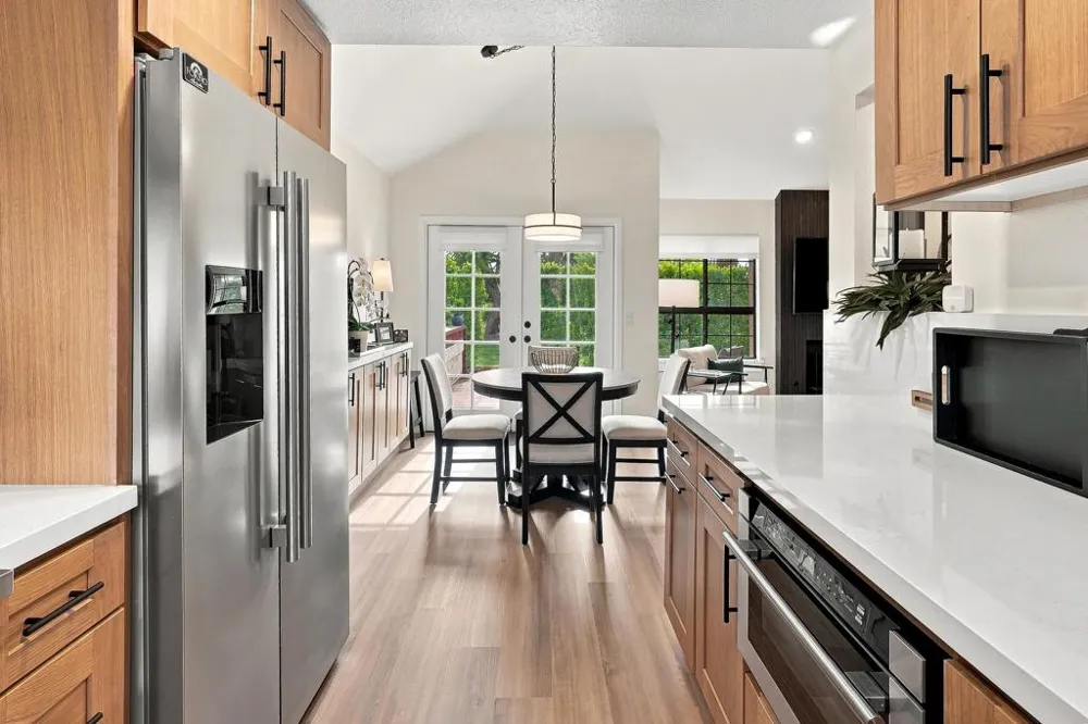 126 Avellino Circle Palm Desert, CA 92211