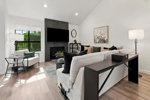126 Avellino Circle