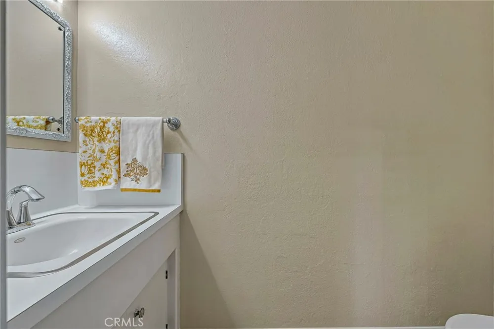 1012 Wyoming Merced, CA 95340