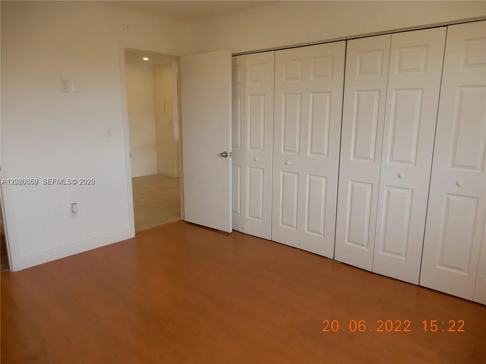 7175 NW 179th St #307 Hialeah, FL 33015