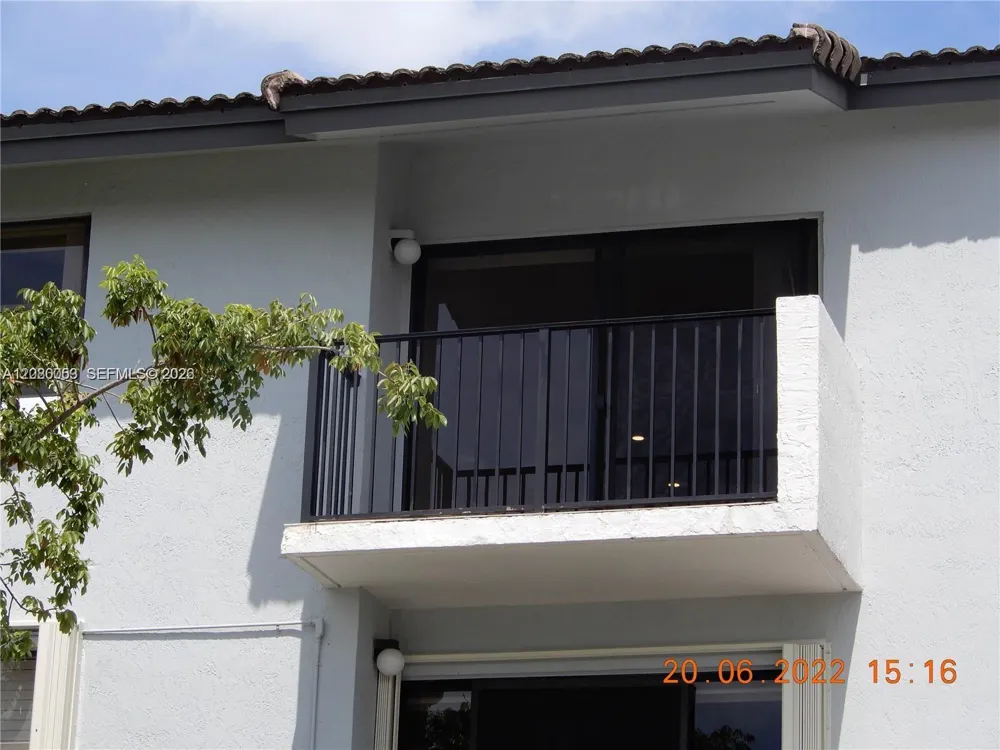 7175 NW 179th St #307 Hialeah, FL 33015