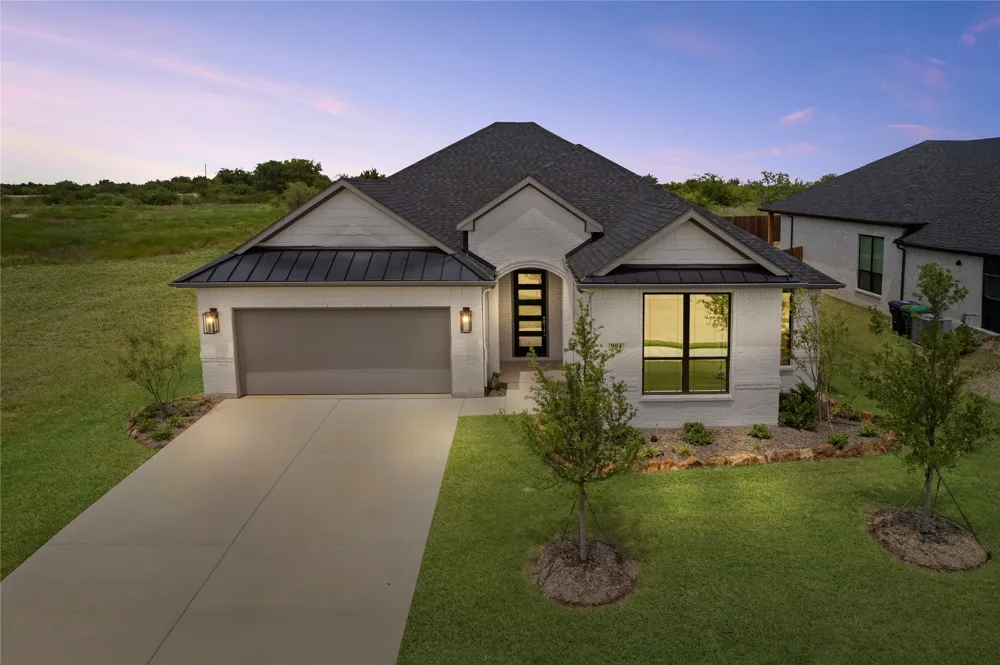 904 Beall Street Denton, TX 76207