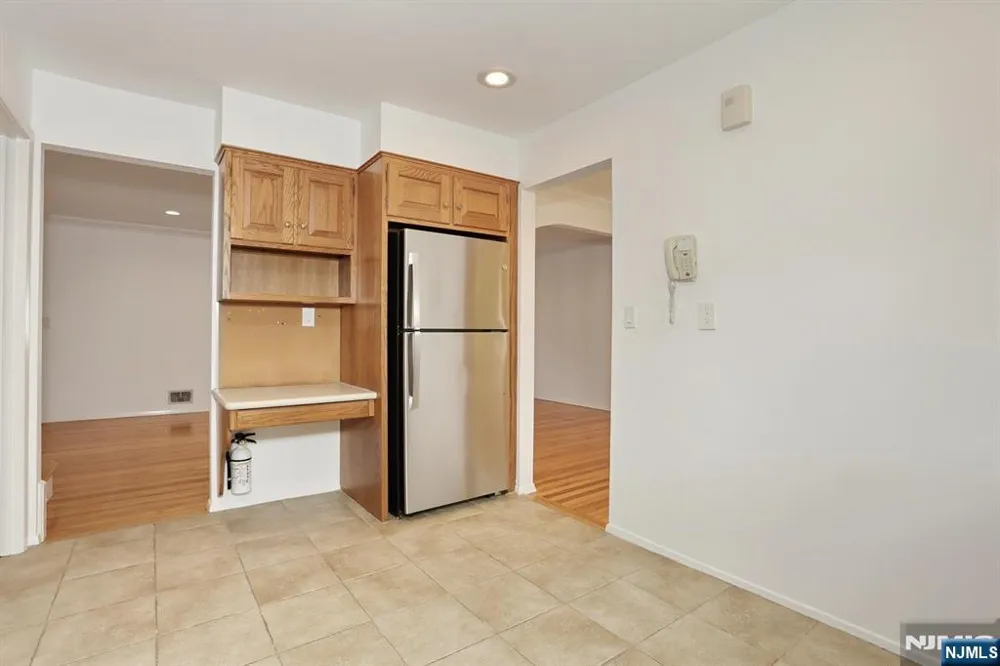 253 Jeffer Street Ridgewood, NJ 07450