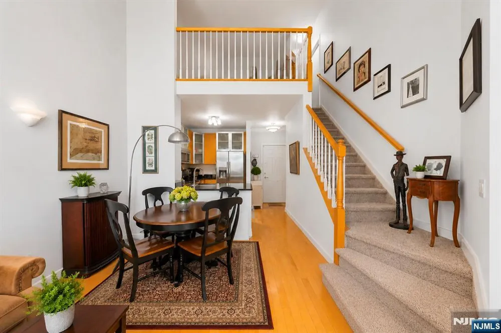 26 Ave At Port Imperial 424 West New York, NJ 07093