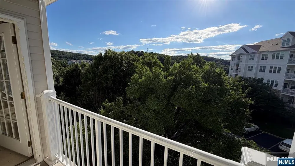 2411 Ramapo Court Riverdaleugh, NJ 07457