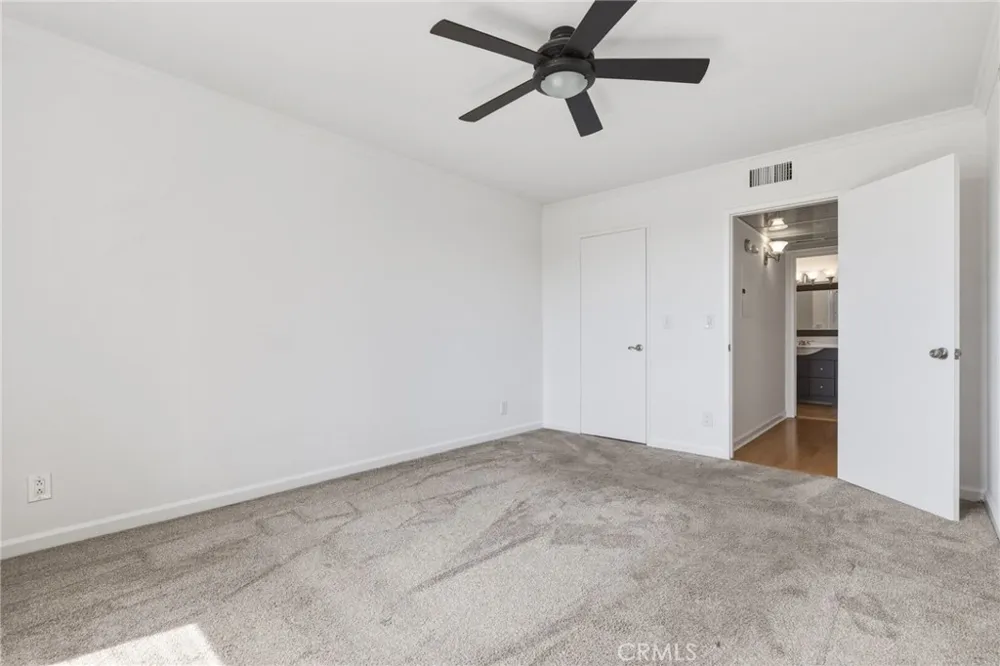 12720 Burbank Boulevard #205 Valley Village, CA 91607