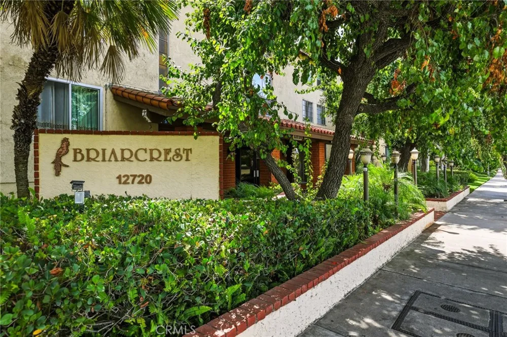 12720 Burbank Boulevard #205 Valley Village, CA 91607