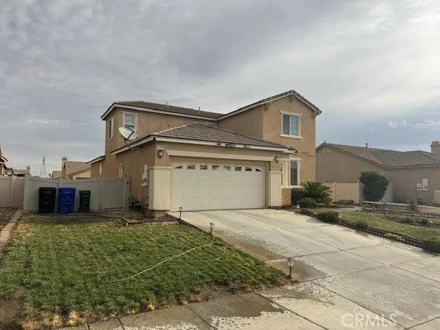 11748 Galewood Adelanto, CA 92301