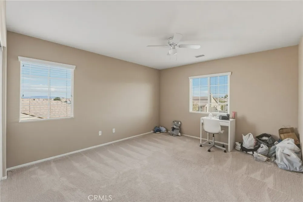 11748 Galewood Adelanto, CA 92301