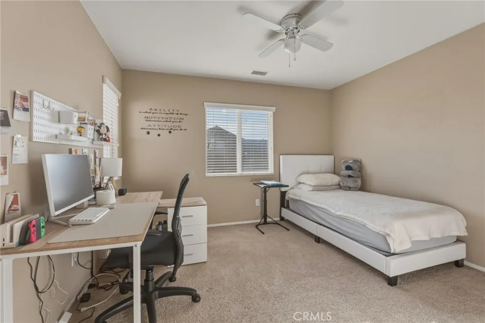 11748 Galewood Adelanto, CA 92301