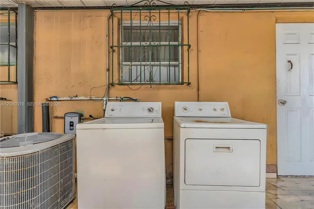 503 NW 43rd Pl Miami, FL 33126