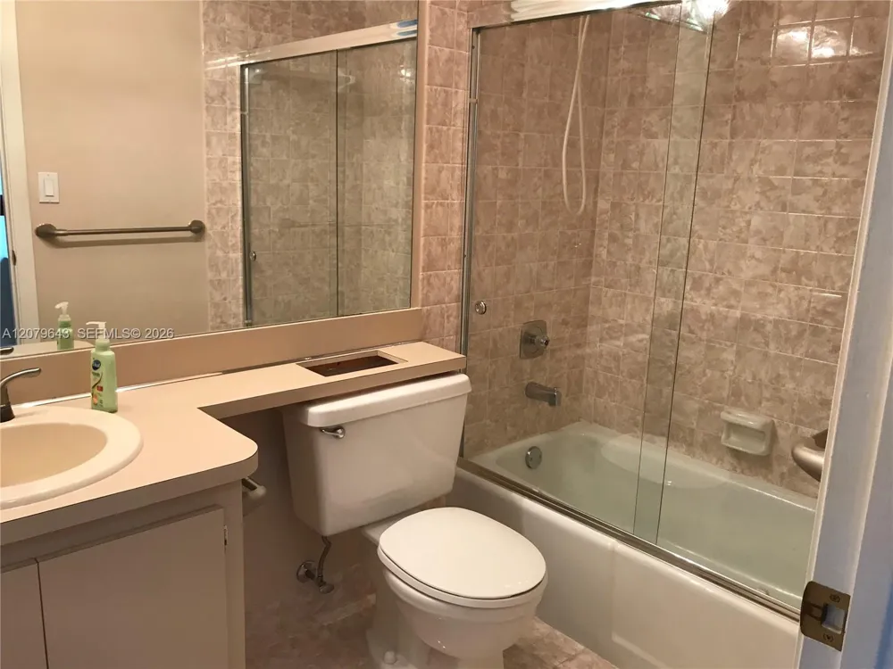 13380 SW 91st Ter #D Miami, FL 33186