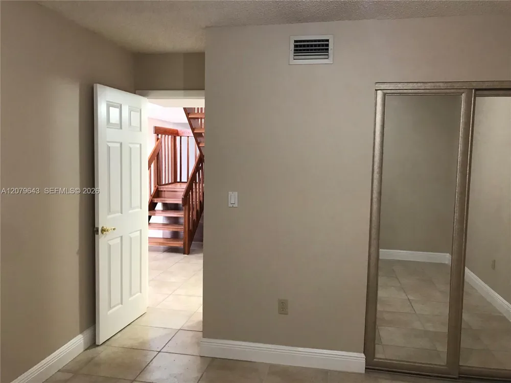 13380 SW 91st Ter #D Miami, FL 33186