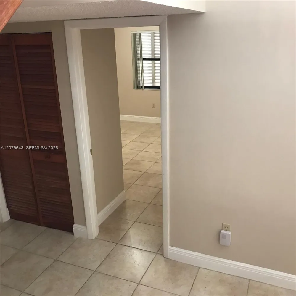 13380 SW 91st Ter #D Miami, FL 33186