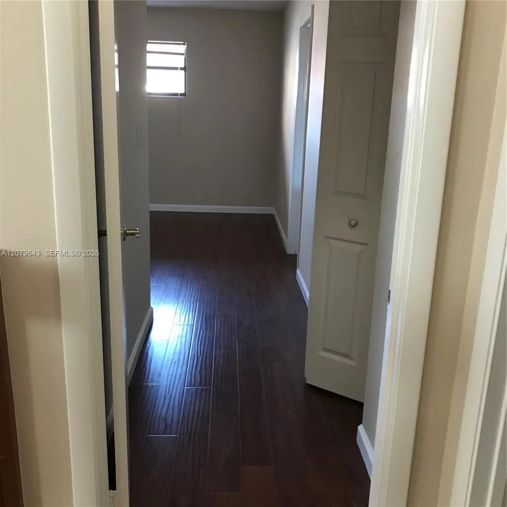 13380 SW 91st Ter #D Miami, FL 33186