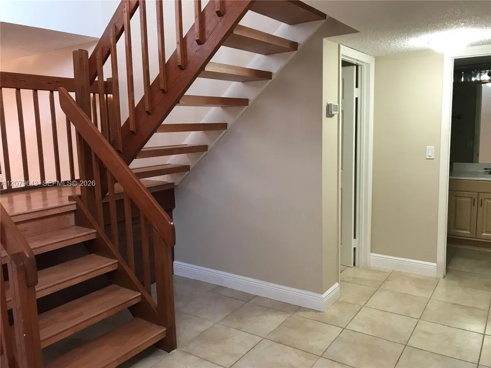 13380 SW 91st Ter #D Miami, FL 33186