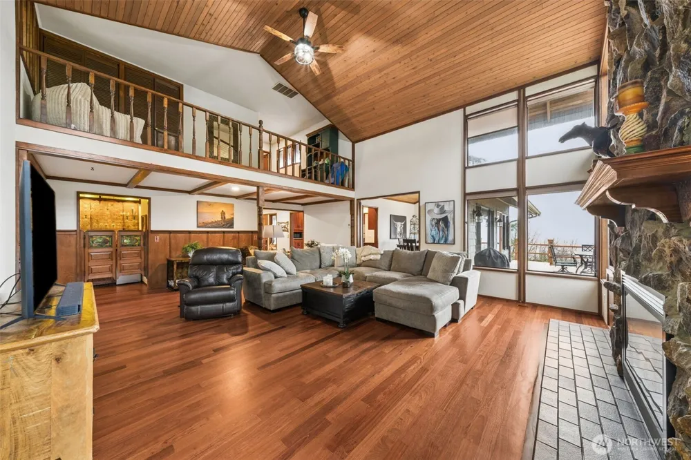 18110 SE 372nd Street Auburn, WA 98902