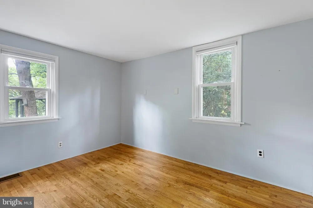 233 W PARK PLACE Newark, DE 19711