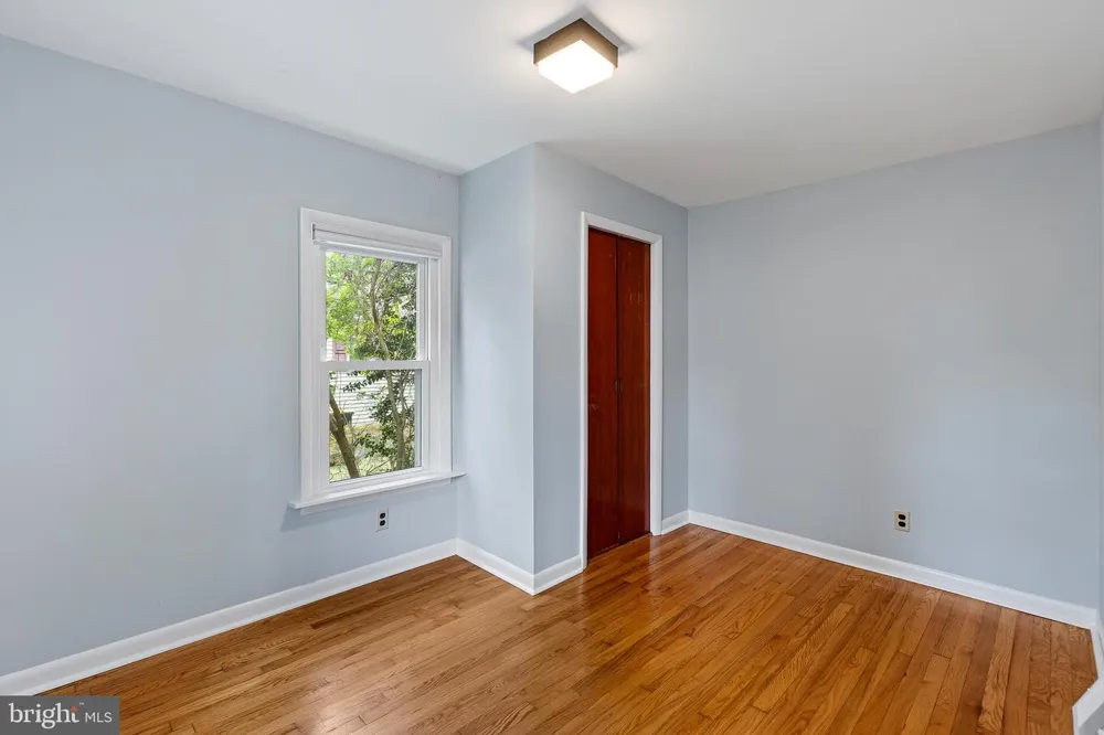 233 W PARK PLACE Newark, DE 19711