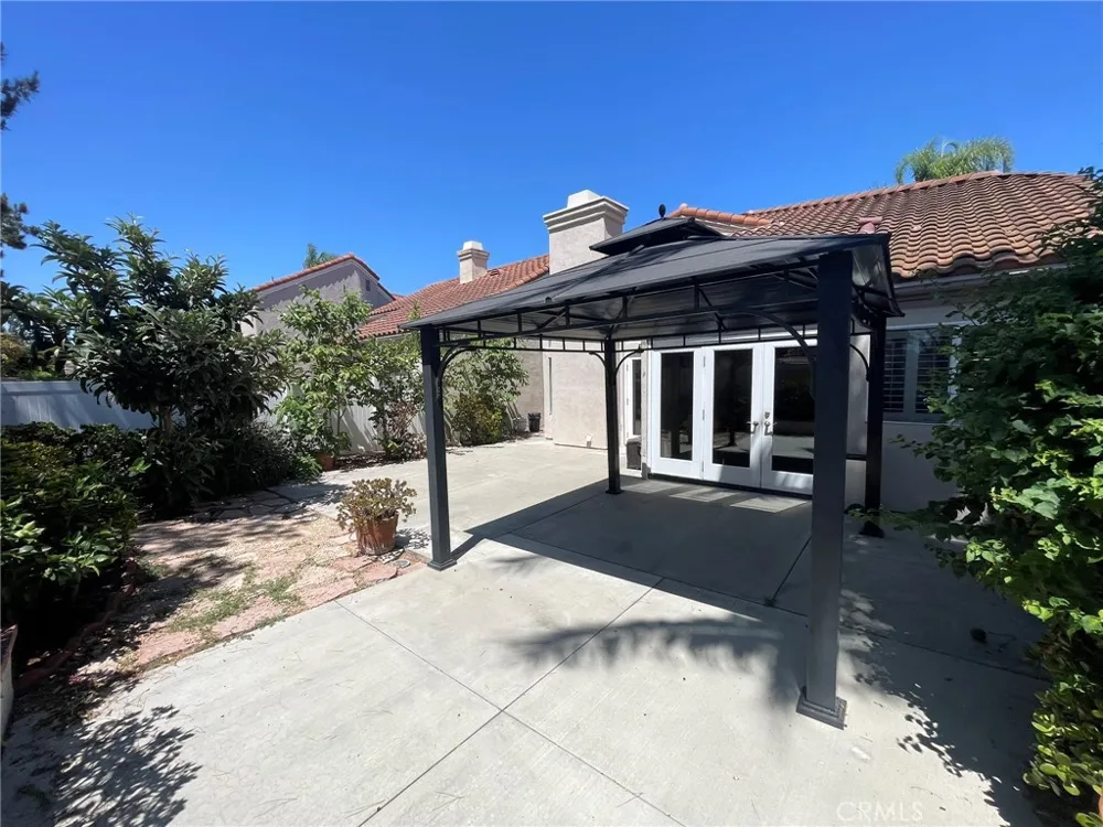 4 Del Italia Irvine, CA 92614