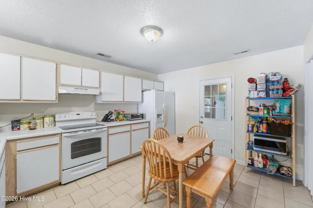 109 Spring Meadows Circle Jacksonville, NC 28546