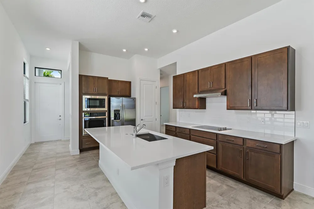 9333 SW Pepoli Way Port St. Lucie, FL 34987