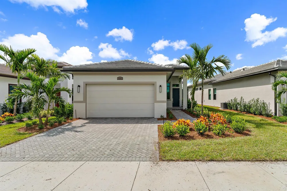 9333 SW Pepoli Way Port St. Lucie, FL 34987