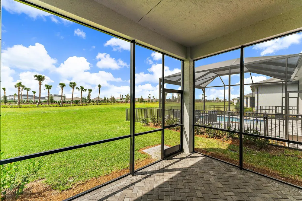 9333 SW Pepoli Way Port St. Lucie, FL 34987