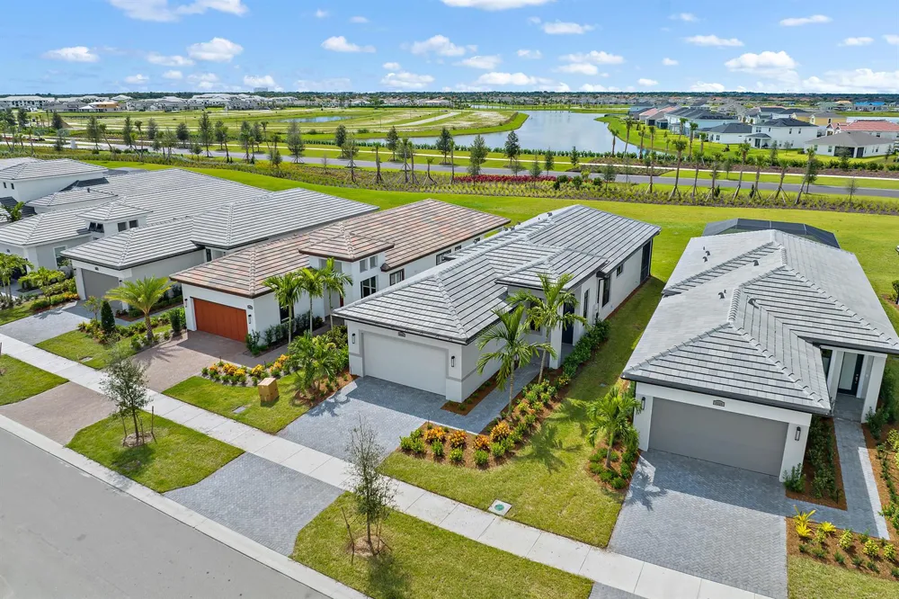 9333 SW Pepoli Way Port St. Lucie, FL 34987
