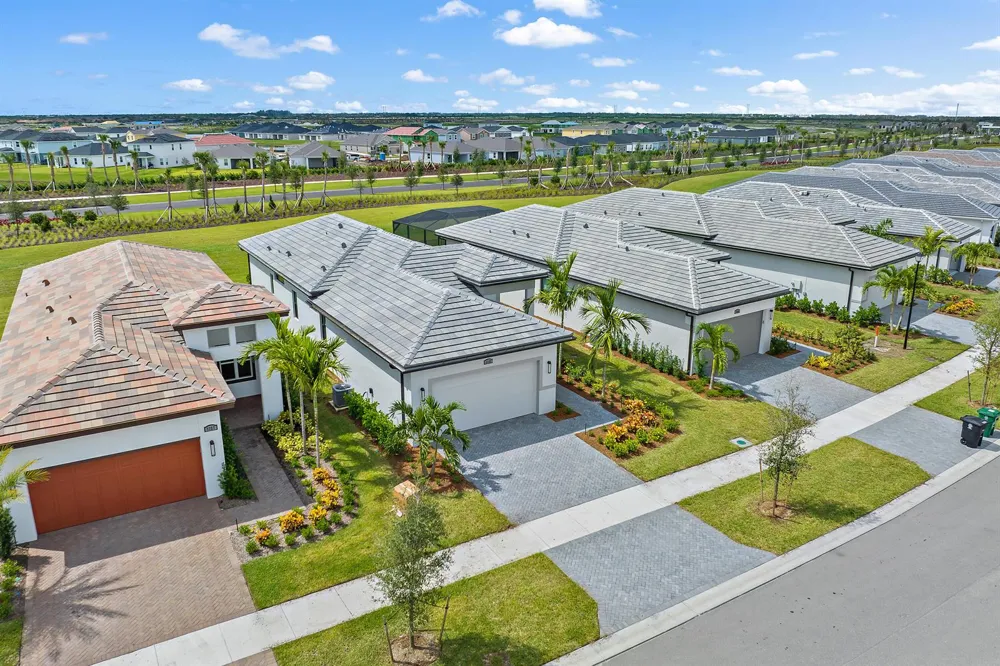 9333 SW Pepoli Way Port St. Lucie, FL 34987