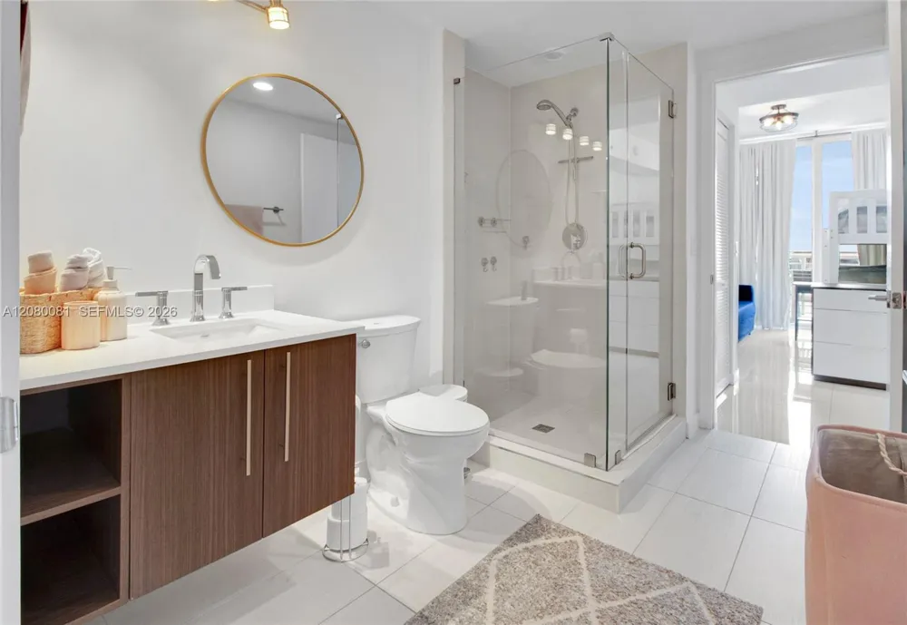 7661 NW 107th Ave #501 Doral, FL 33178