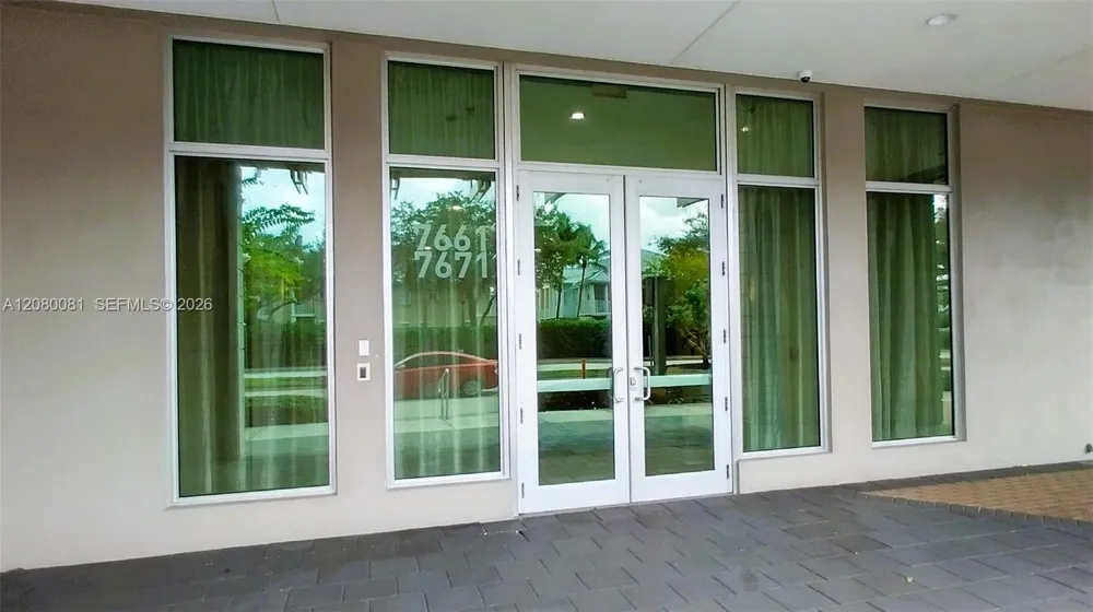 7661 NW 107th Ave #501 Doral, FL 33178