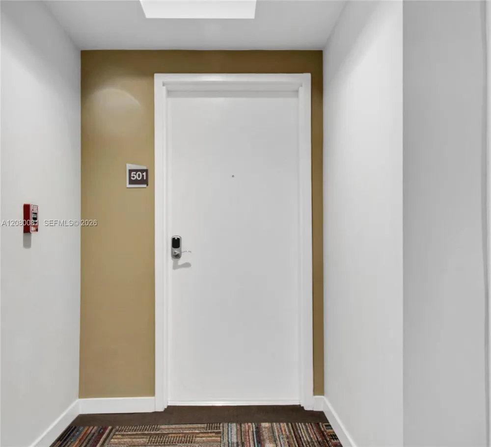 7661 NW 107th Ave #501 Doral, FL 33178