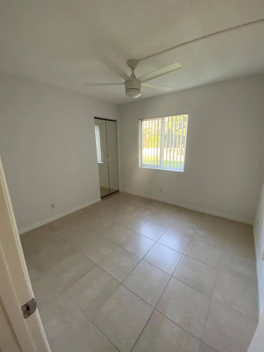 4709 Sable Pine Circle #B1 West Palm Beach, FL 33417