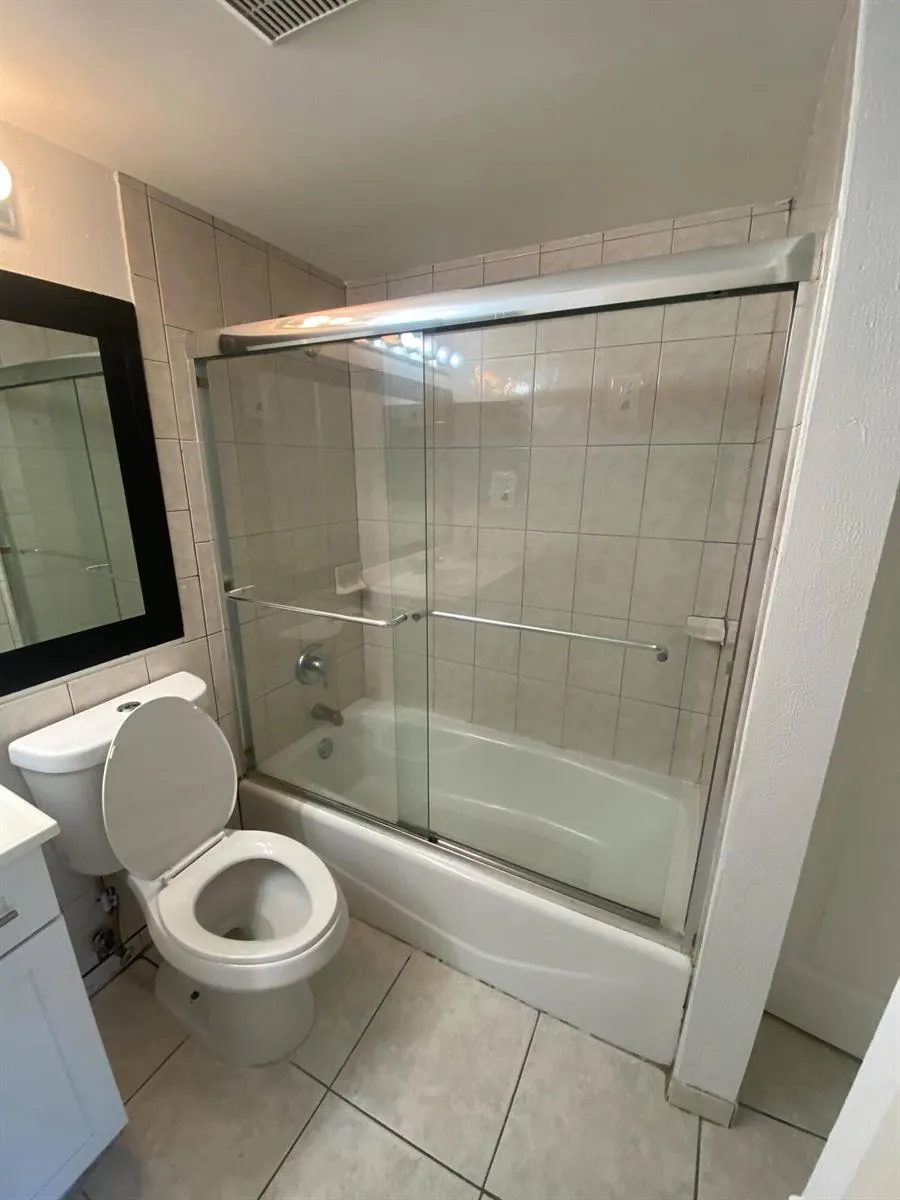 4709 Sable Pine Circle #B1 West Palm Beach, FL 33417