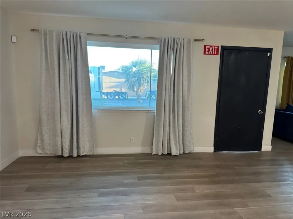 6536 Aberdeen Lane Las Vegas, NV 89107