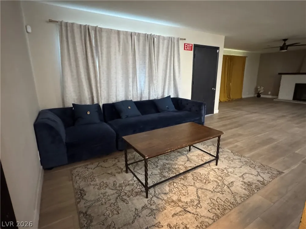 6536 Aberdeen Lane Las Vegas, NV 89107
