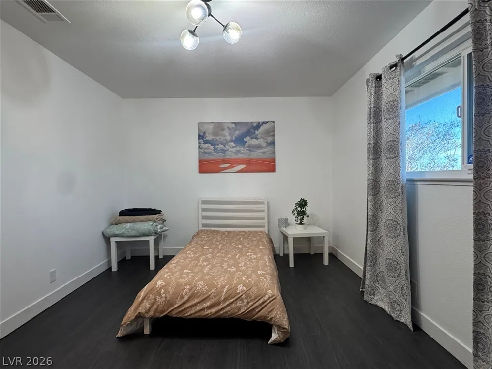 6536 Aberdeen Lane Las Vegas, NV 89107