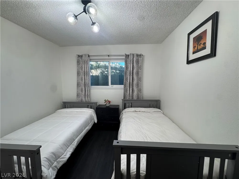 6536 Aberdeen Lane Las Vegas, NV 89107