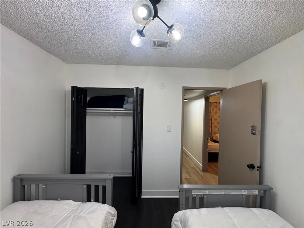 6536 Aberdeen Lane Las Vegas, NV 89107