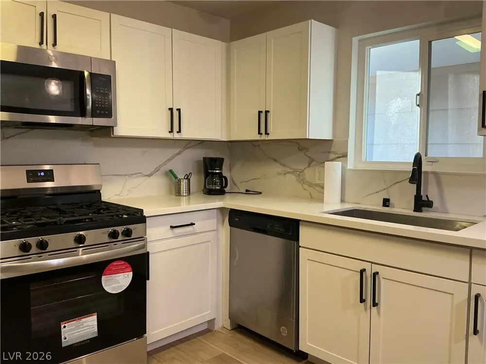 6536 Aberdeen Lane Las Vegas, NV 89107