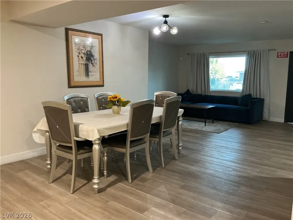 6536 Aberdeen Lane Las Vegas, NV 89107